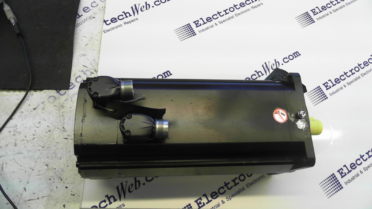 Schneider SH140/30200/0/0/00/00/10/01/00 Servo Motor