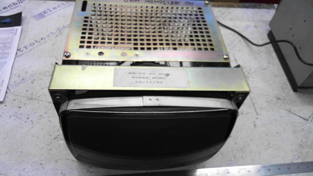Ecran 93 45 006 Monitor