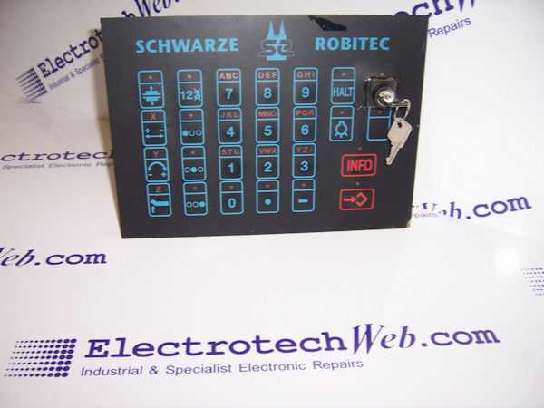 Schwarze Robitec Keyboard CNC