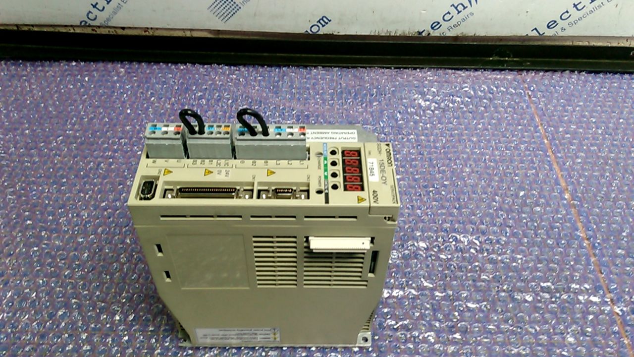 Omron SGDH-15DE-OY Servo Drive