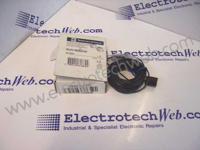 Telemecanique XUVN06240 Photoelectric Sensor