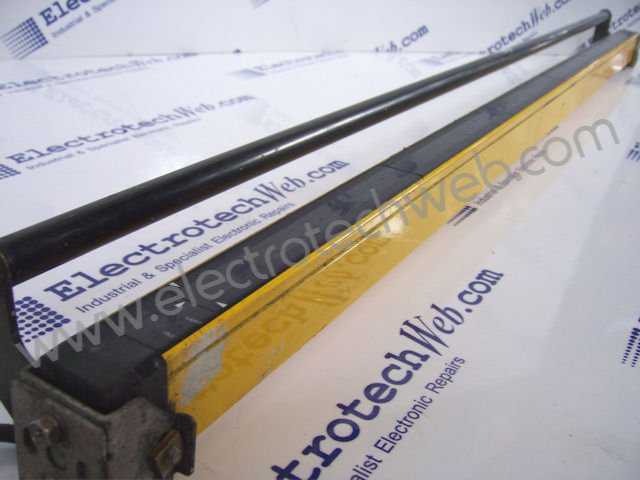 Omron F3SA482ND04 Safety Light Curtain