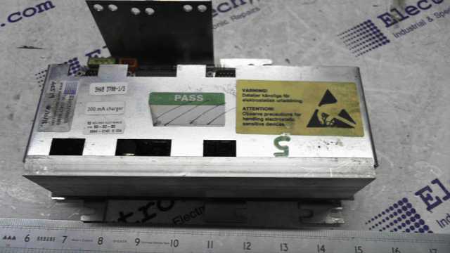 ABB 3HAB 3700-1/3 DSQC313 Servo Amp