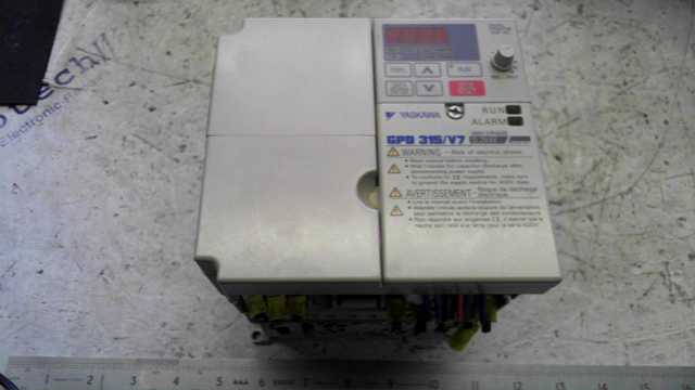Yaskawa CIMR-V7AM43P7 AC Inverter