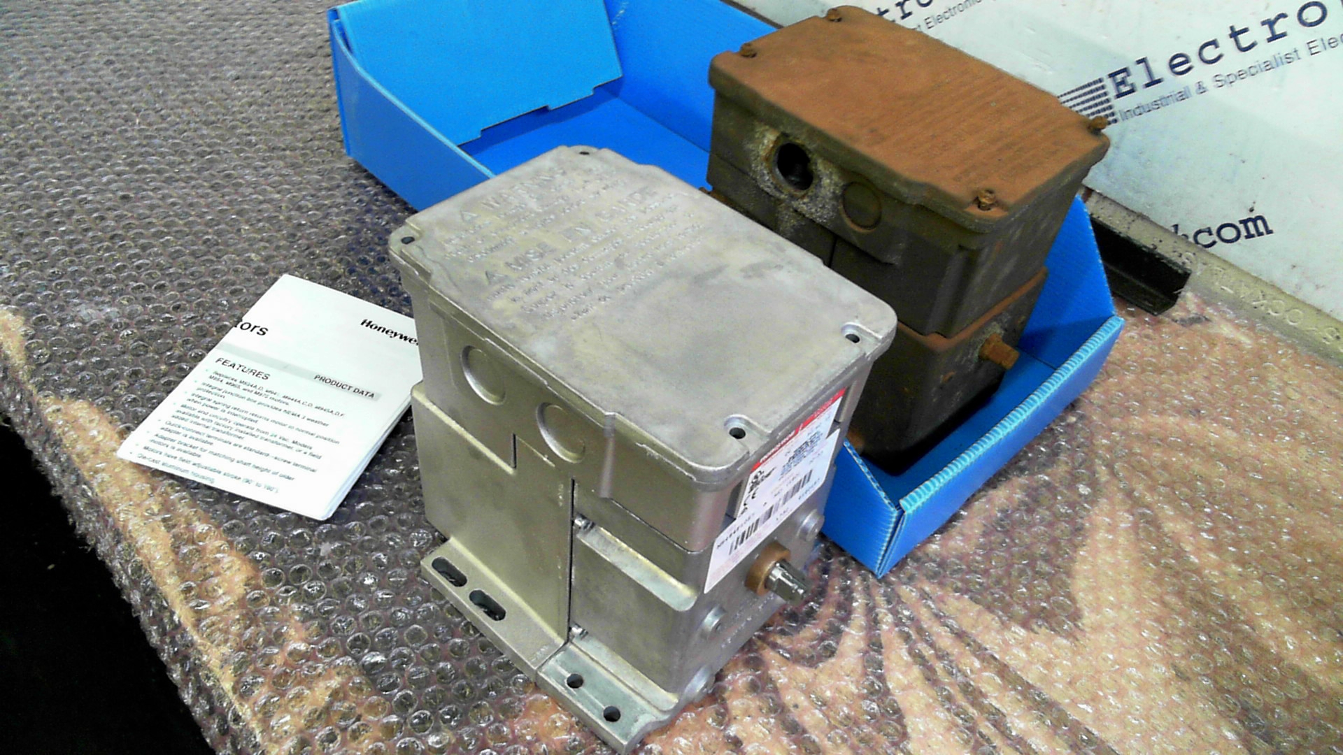 Honeywell M9484D1010 N Modutrol IV Motor
