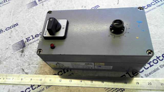 REO Electronik R15/469-230 Vibrator Control Unit