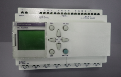 Schneider SR1 B201B PLC