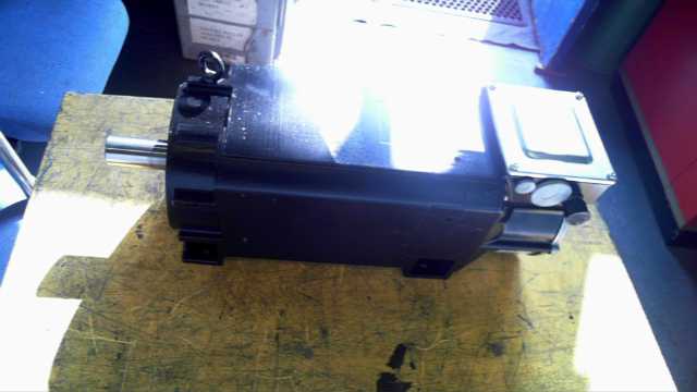Siemens 1PH7105-RF00-0BJ0 Spindle Motor