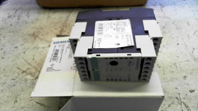 Siemens 3RK1400-1CE01-0AA2E13 AS Interface Module
