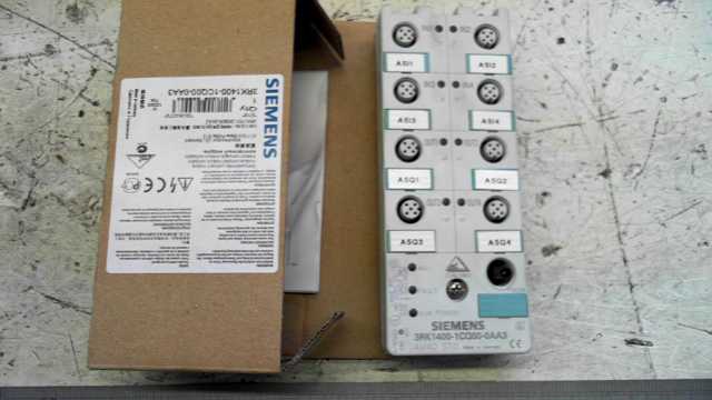 Siemens 3RK1400-1CQ00-0AA3 Compact Module