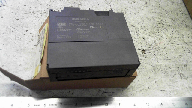 Siemens 6ES7 322-1FH00-0AA0 Digital Output Module