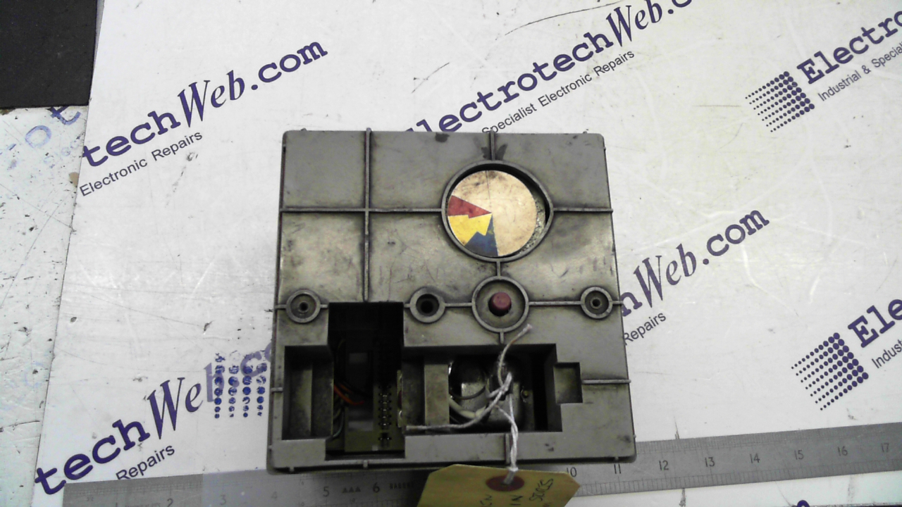 Honeywell R-4341-B-1104 Flame Safeguard Controller