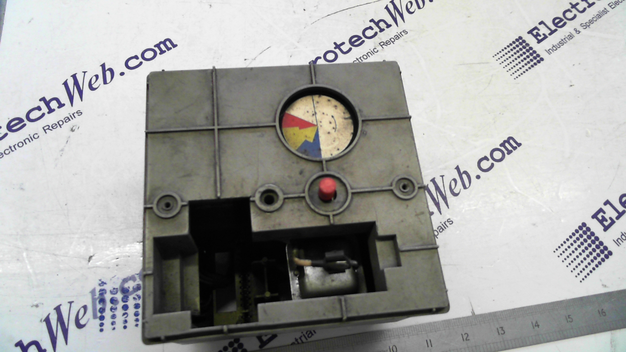 Honeywell R-4341-B-1013 Flame Safeguard Controller