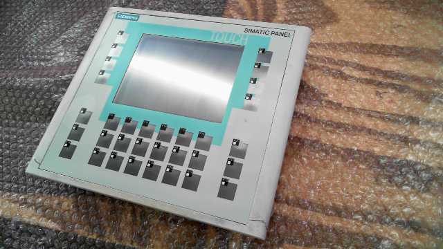 Siemens 6AV6 642-0DA01-1AX0 Operator Panel