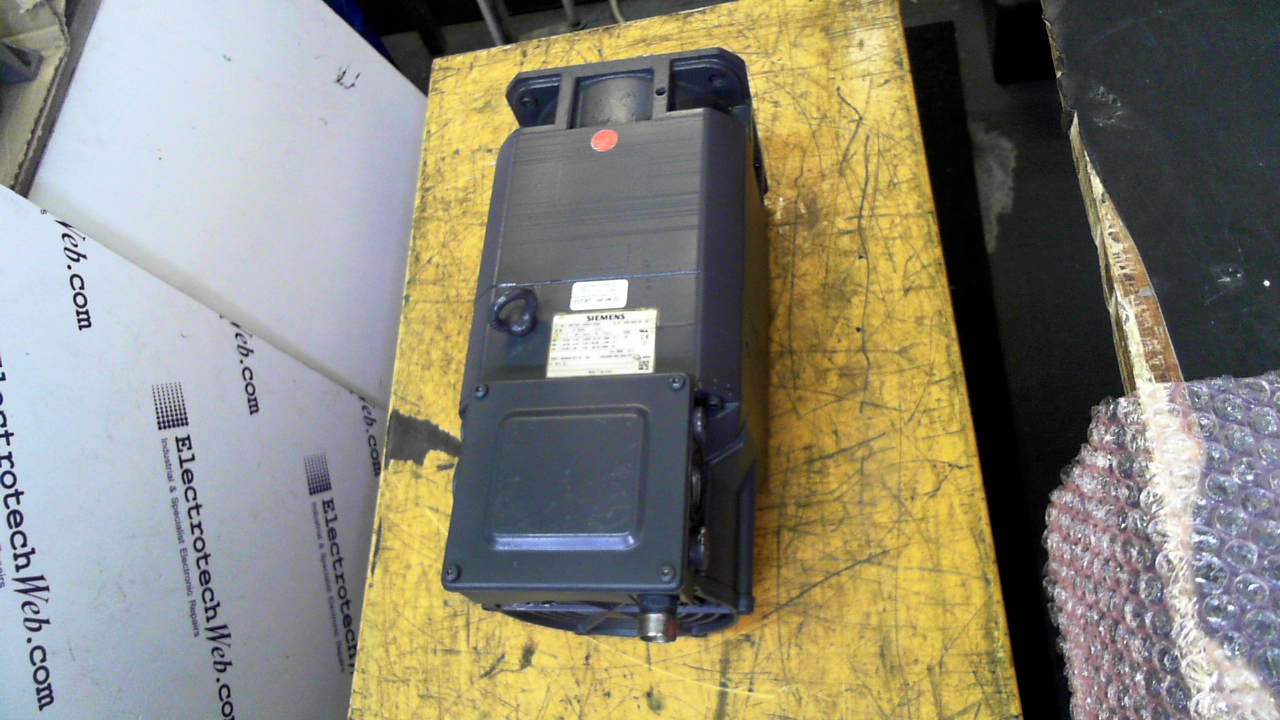 Siemens 1PH7103-2NF22-0CA3 Motor