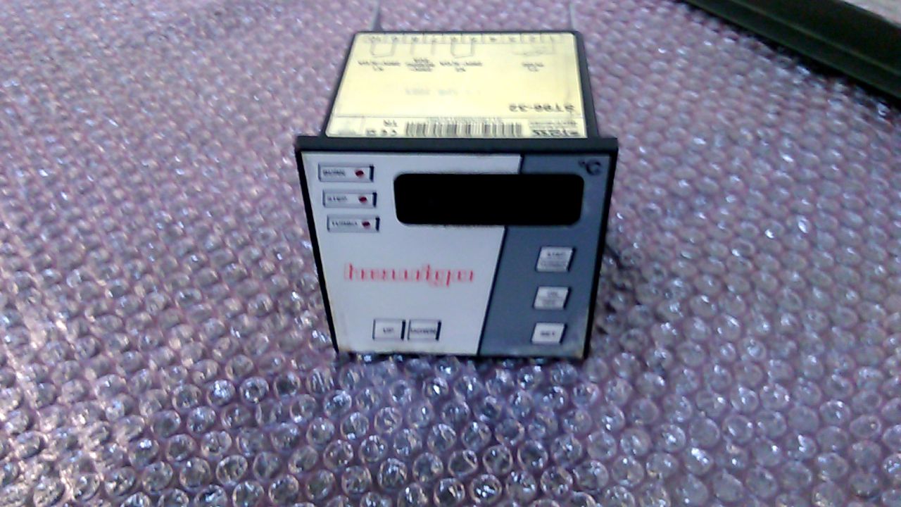 Storktronic ST96-32 Temperature Controller