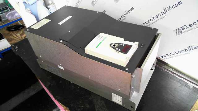 Schneider ATV71HD75N4 Drive