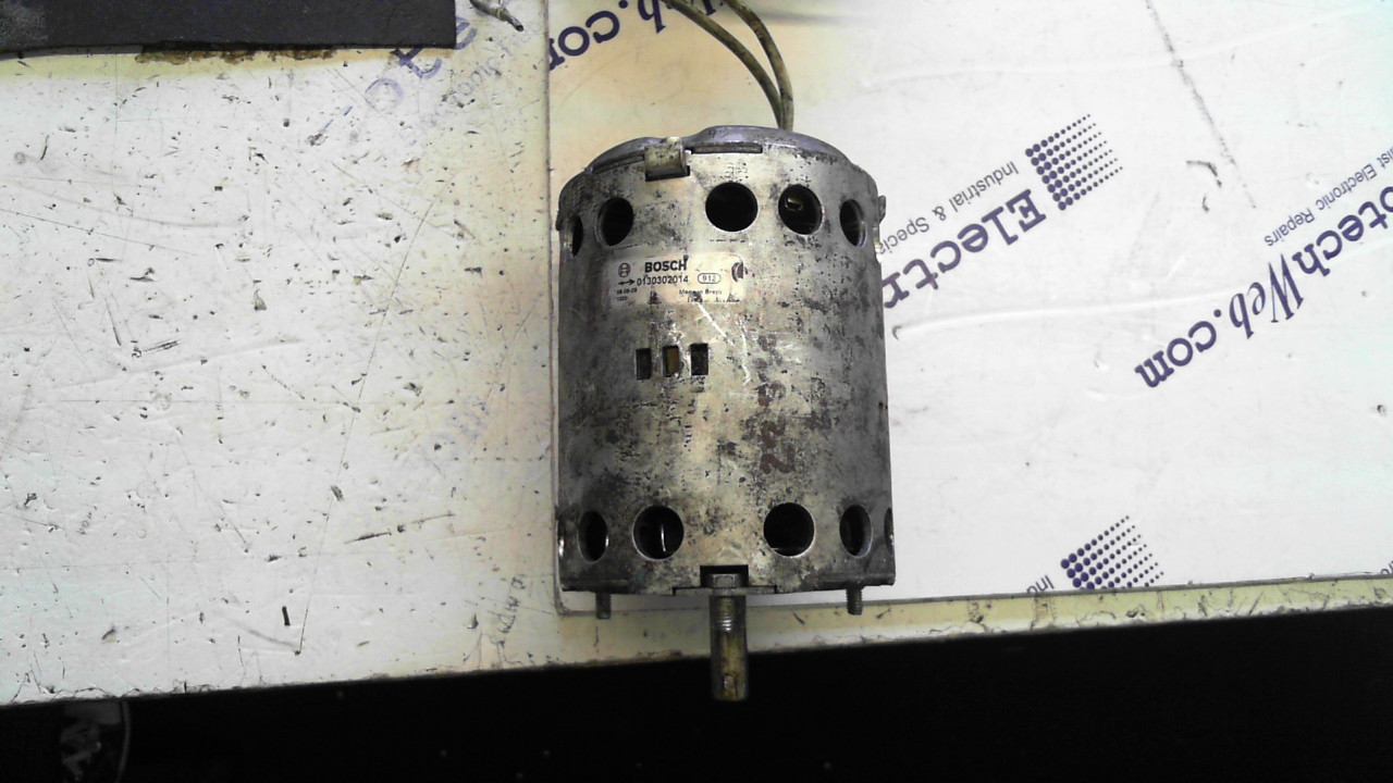 BOSCH 0130302014 Electric Motor