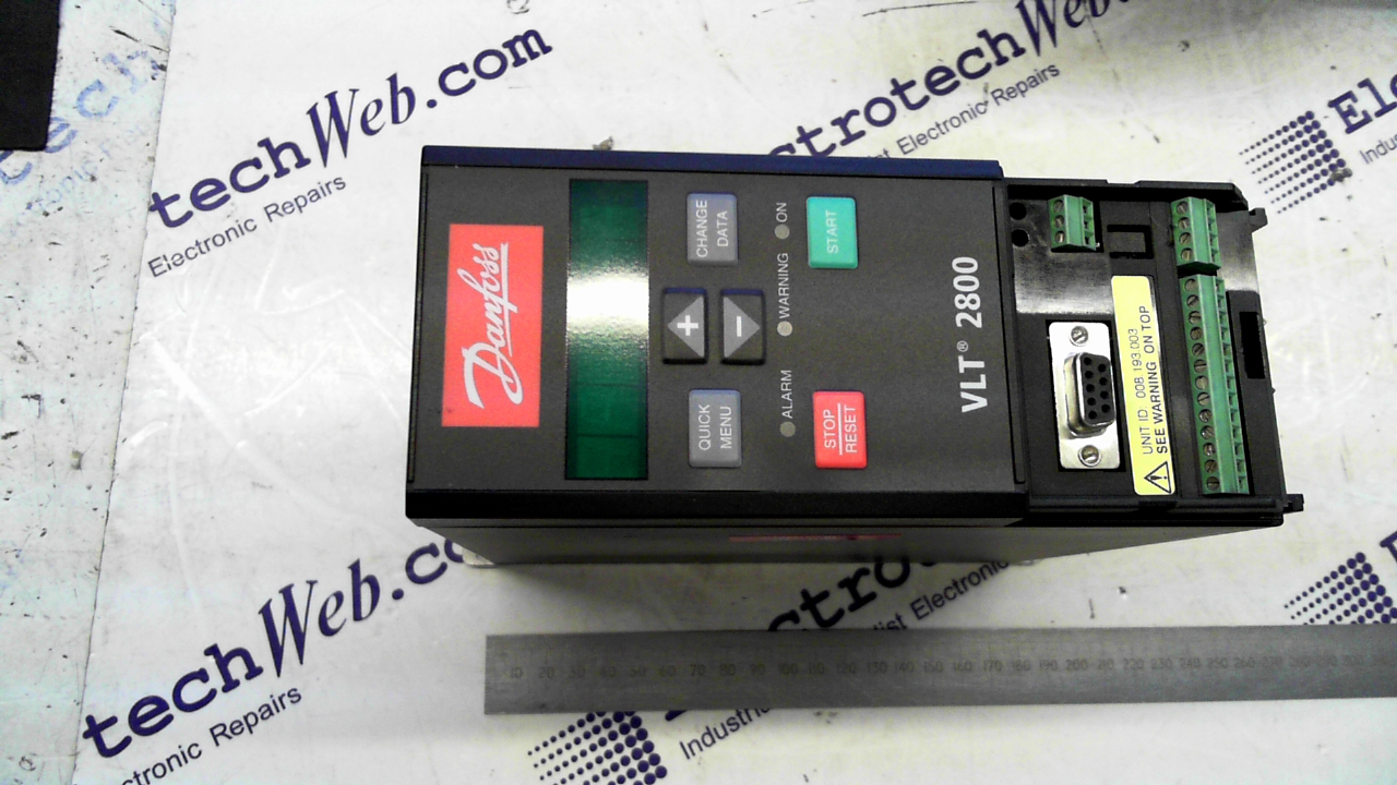 Danfoss VLT2805PS2B20STR1DBF00A00 Drive