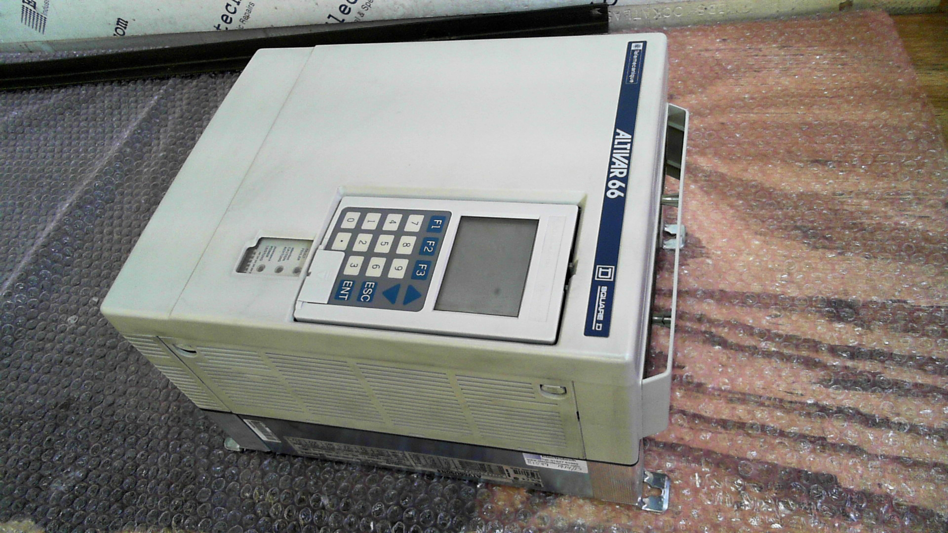 Telemecanique ATV66U90N4 5.5kW 3Ph Inverter