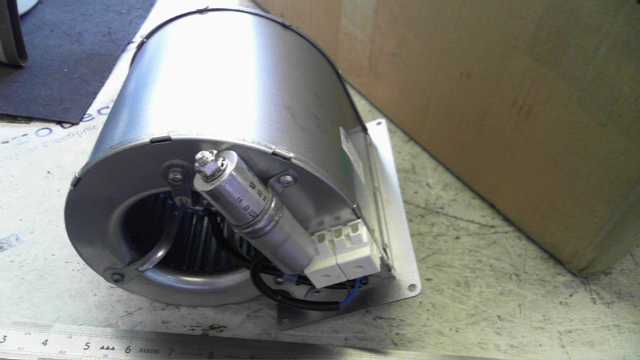 EBM PAPST D2E097-BI56-50 Dual Inlet Blower