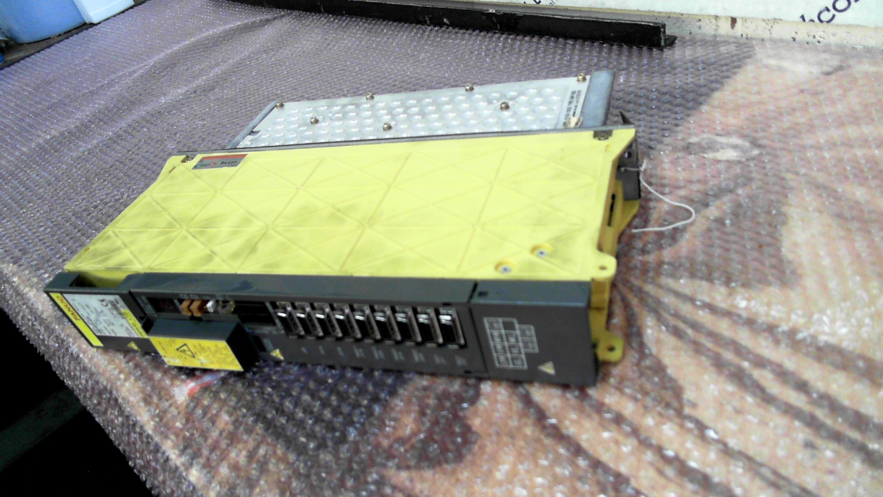 Fanuc A06B-6079-H204 Servo Amplifier Module