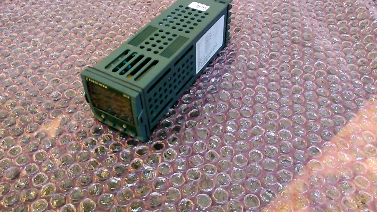 Eurotherm 2416 Temperature Controller