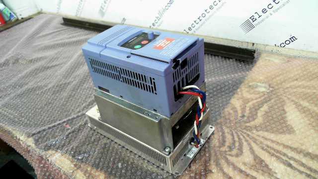 Hitachi L100-022HFE Inverter