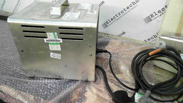 Lester Electrical 24740 Battery Charger