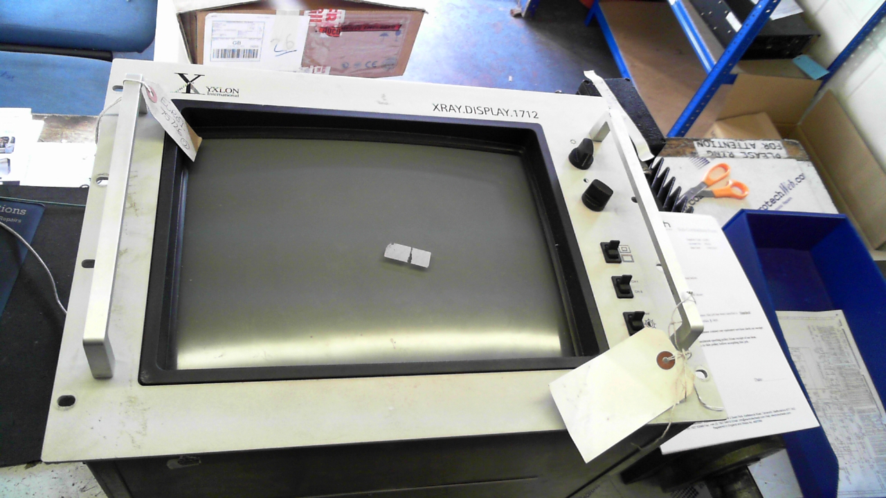 XYXLON Internationa 1712 Xray Display Monitor