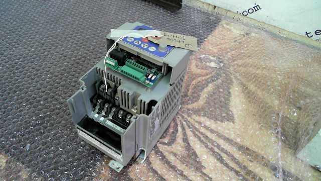 Hitachi SJ200-004HFEF Vector Micro Inverter