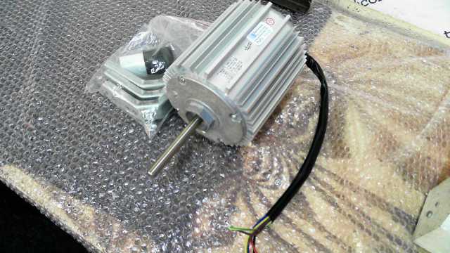 OEM AU076191-03 Motor