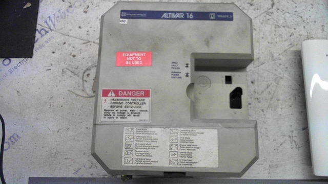 Telemecanique ATV16U29N4 Drive