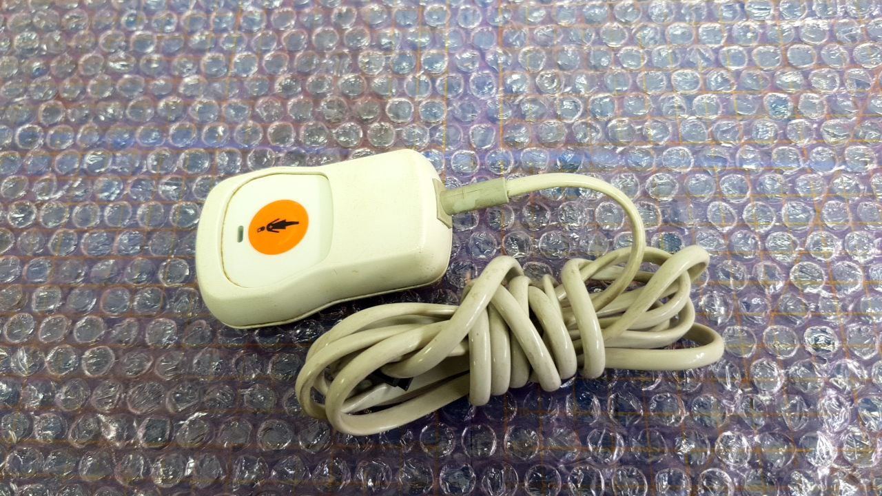 Wandsworth S10227/8 Nurse Call Handset