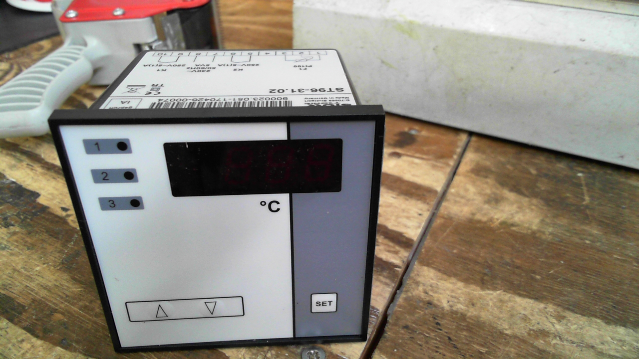 Stork Tronic ST96-31.02 Termnostatic Controller