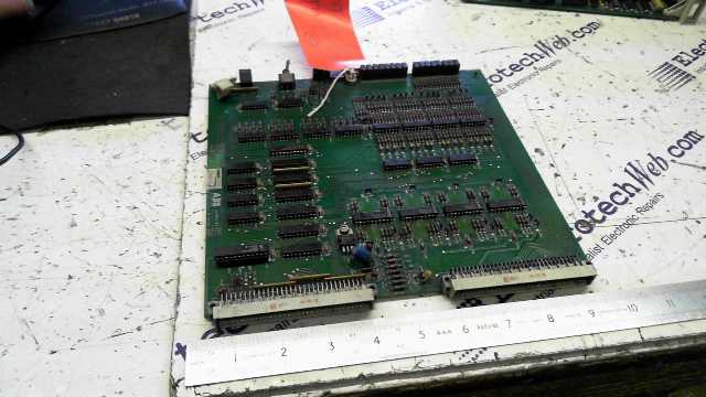 ABB APIOS-02 E-32725 Output Board