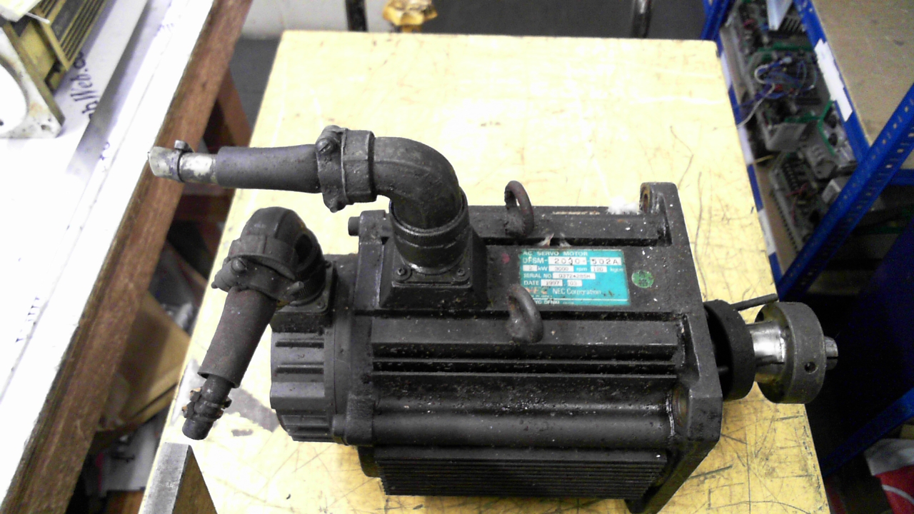 Sayno Denki DFSM-2030-502A AC Servo Motor