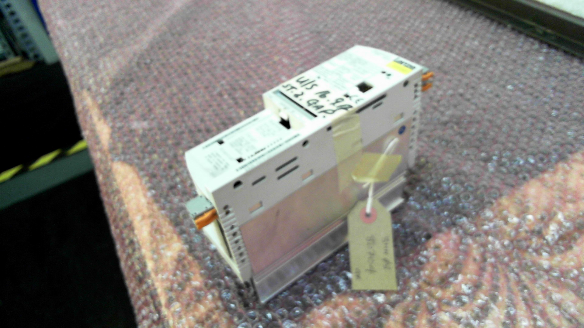 Lenze E82EV551-2B Inverter