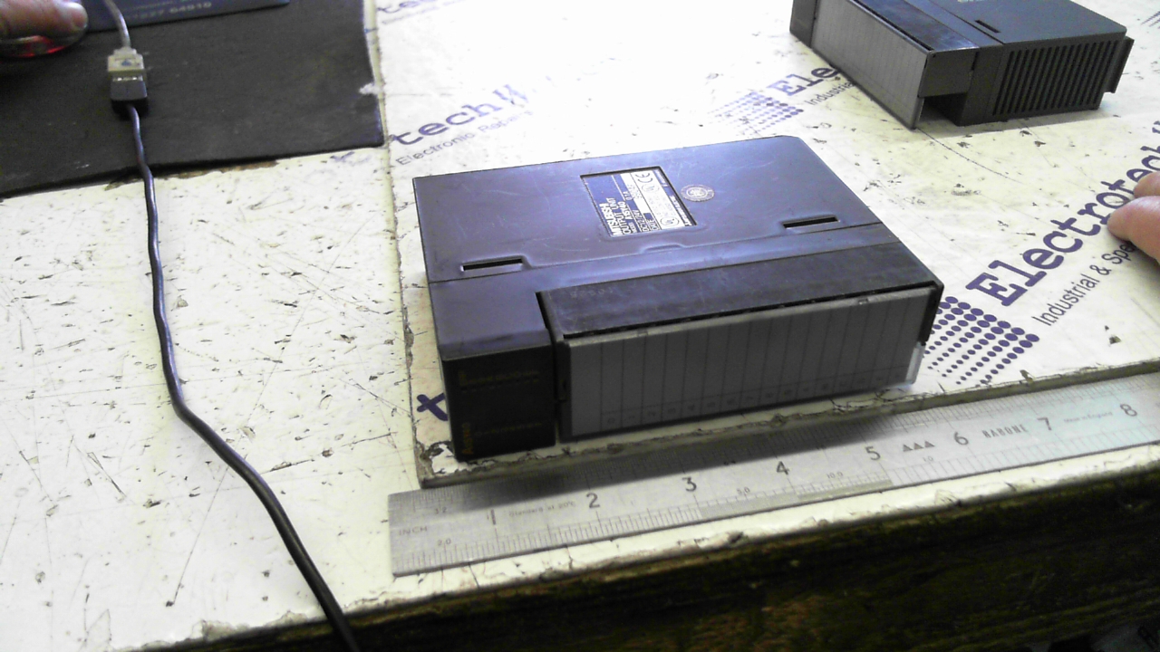 Mitsubishi A1SY40 Output Module