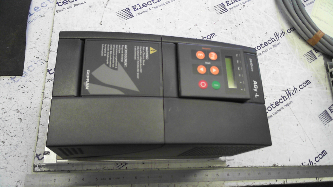 Gefran AGY2075-KBL-AC-4U Drive