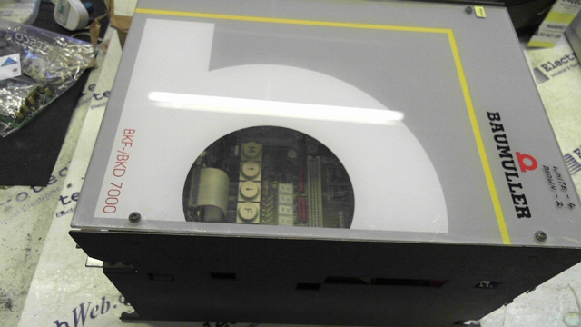 Baumuller BKD6/0100/470-600-70300010004 Drive