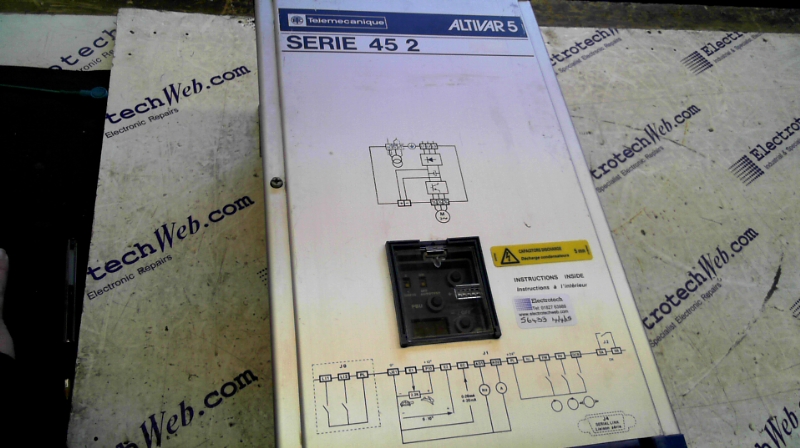 Telemecanique ATV452U55 Inverter