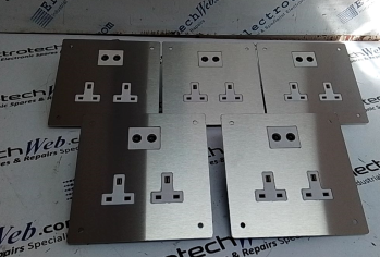 Electrotech L7006i Twin 13A Power Outlet & Twin Coax