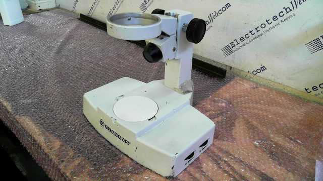 Bresser AC100 Microscope