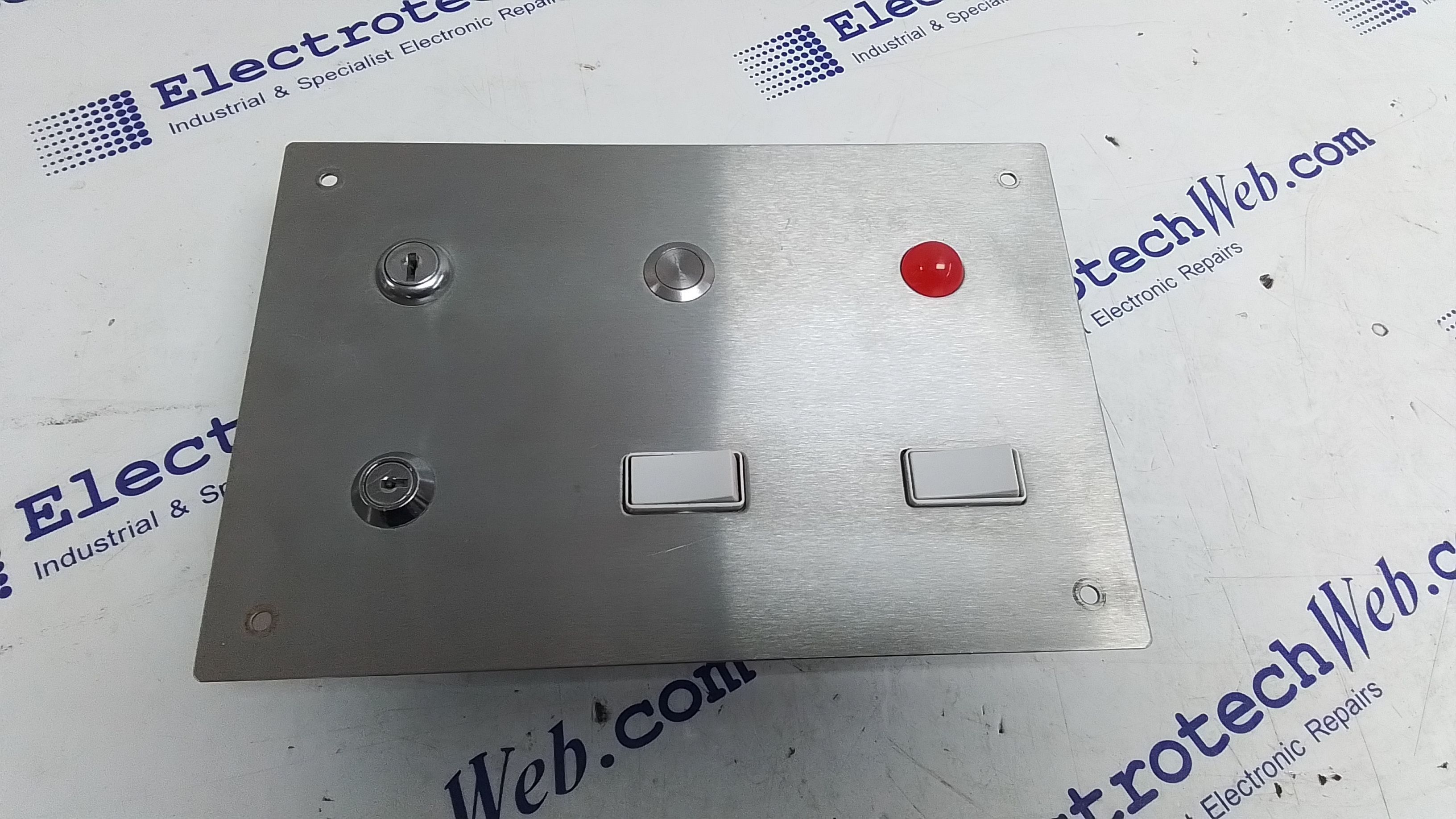 Electrotech L7022AN212E Cell Call Reset Plate