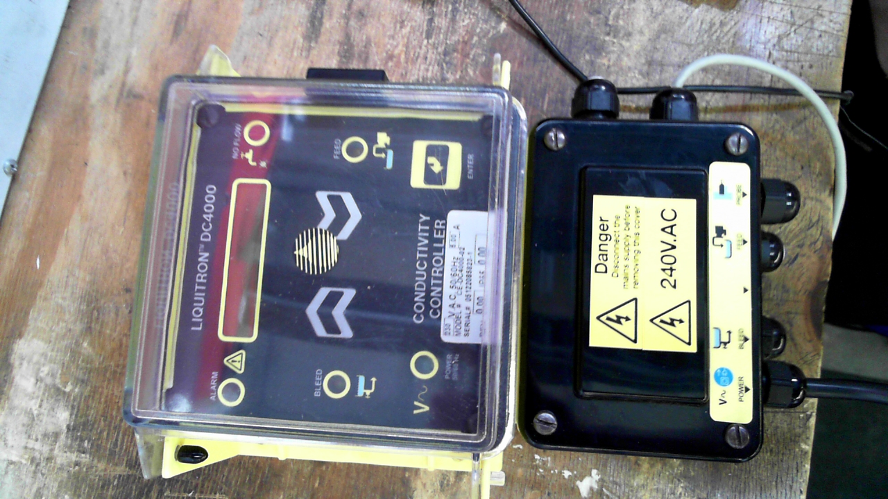 Liquitron CE-DC400-02 Controller