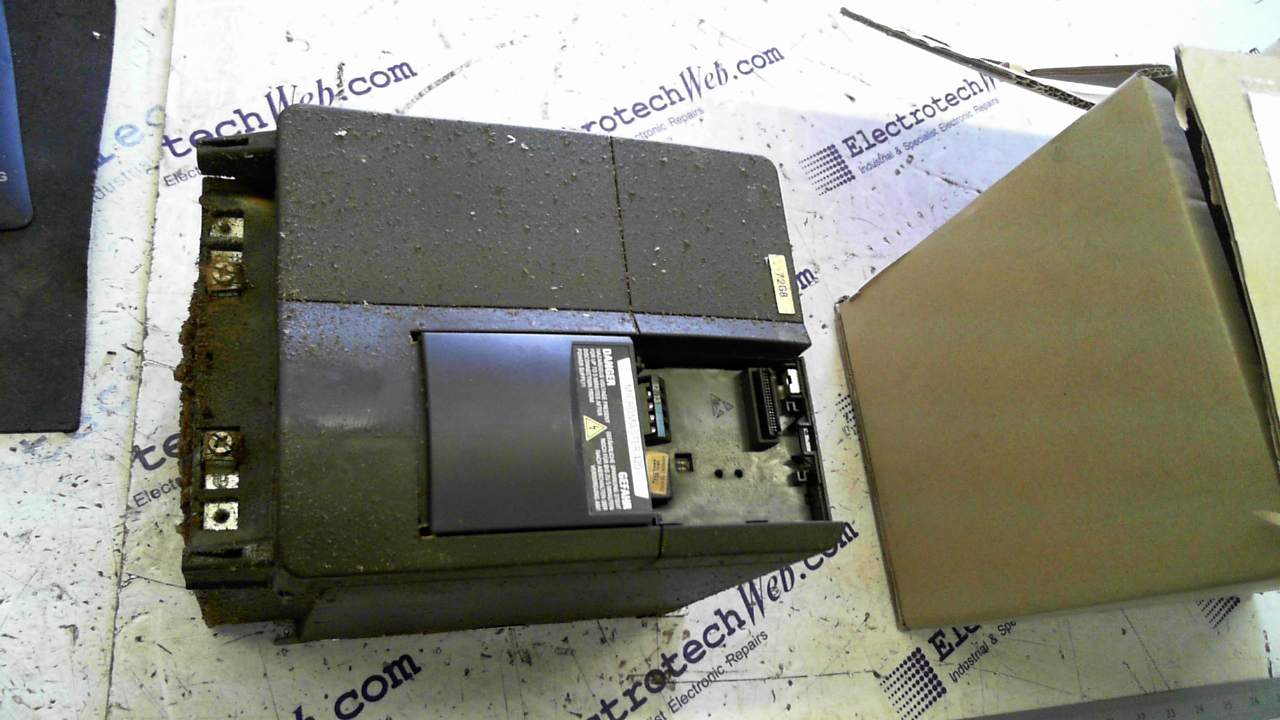 Siemens 6SE6420 2AD25-5CA1 Micromaster 420 Drive