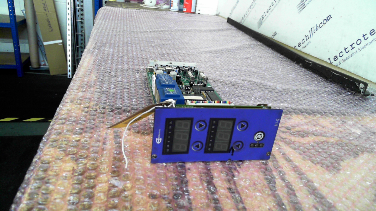 Synventive HiQO216M/002 Display Unit