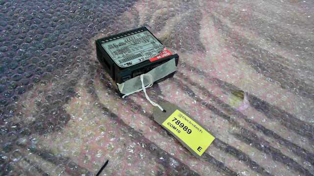 Dixell IC121CX-10000-U Controller