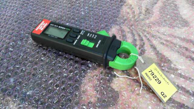 ISO-Tech ICM30R Clamp Meter